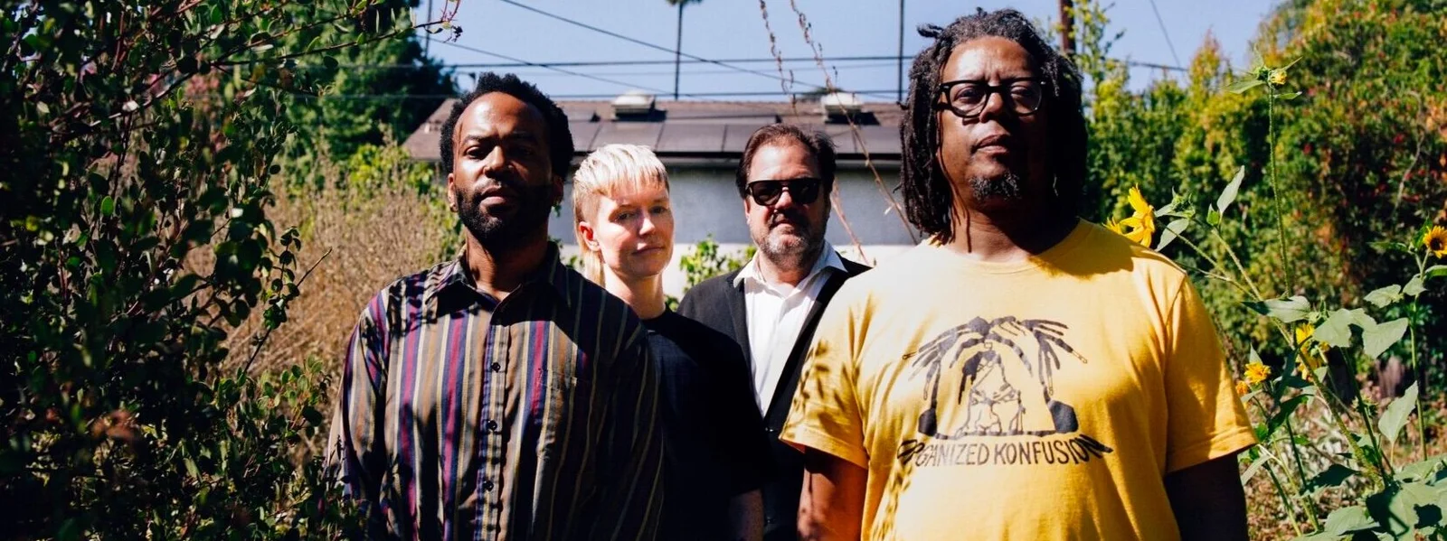 Jeff Parker and the ETA IVtet outside in California